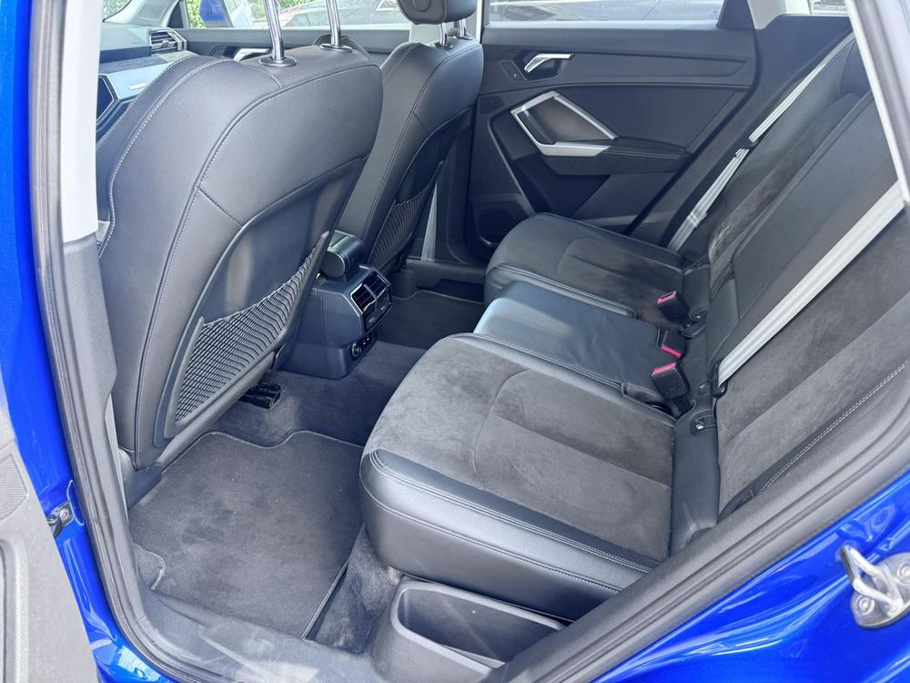 Audi Audi Q3