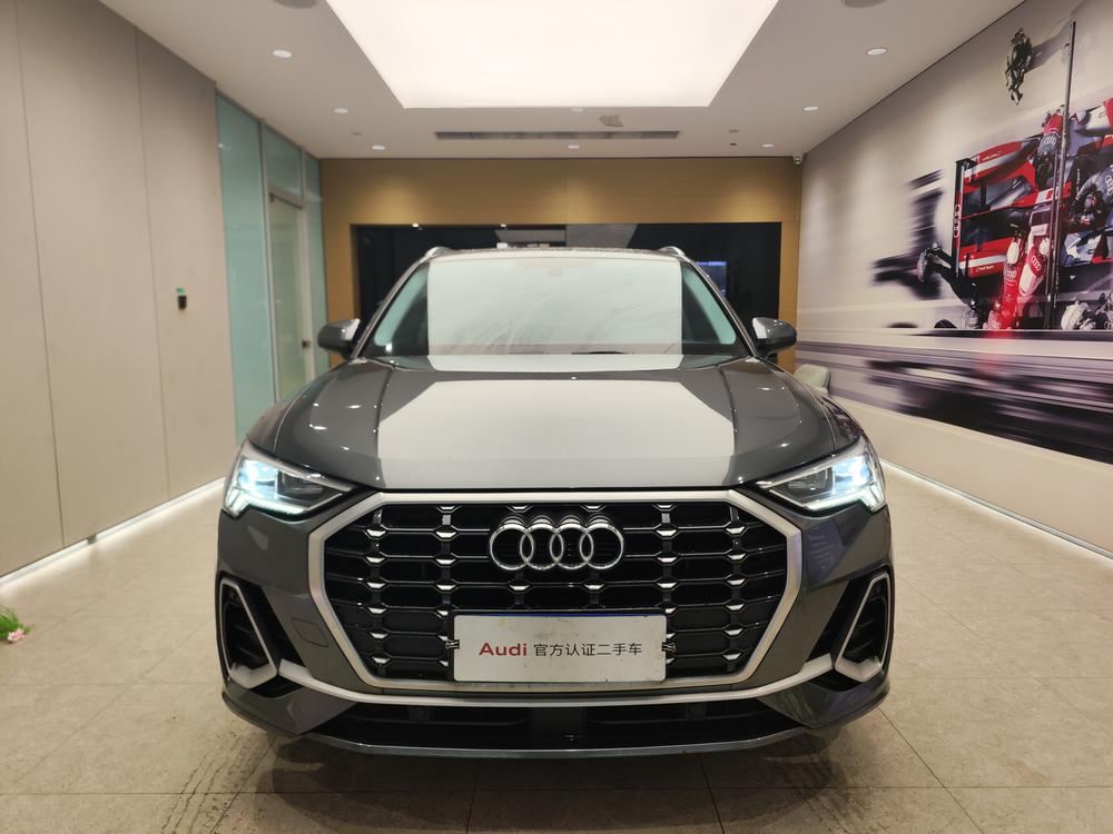 Audi Audi Q3