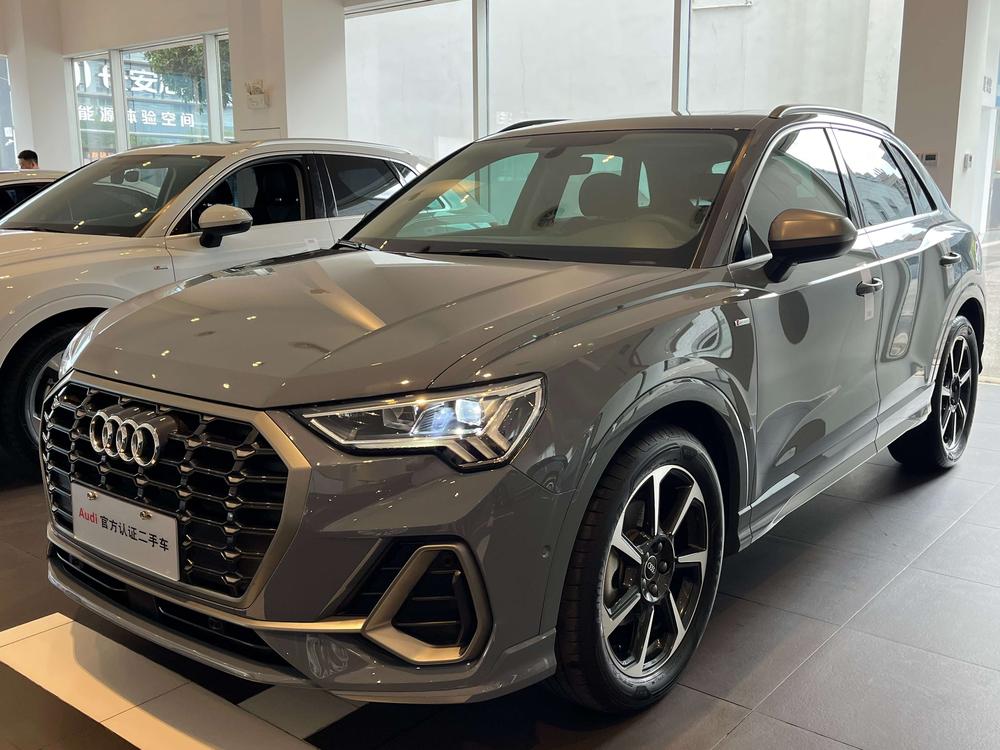Audi Audi Q3