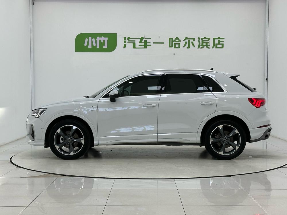 Audi Audi Q3