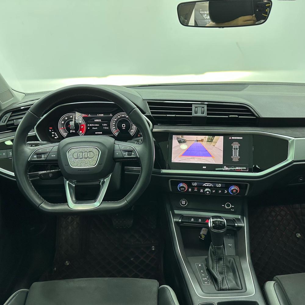 Audi Audi Q3