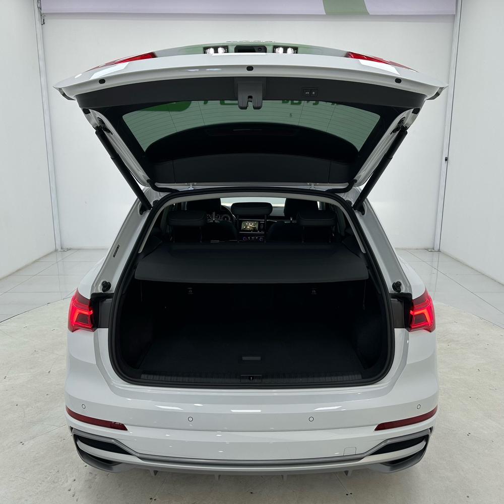 Audi Audi Q3