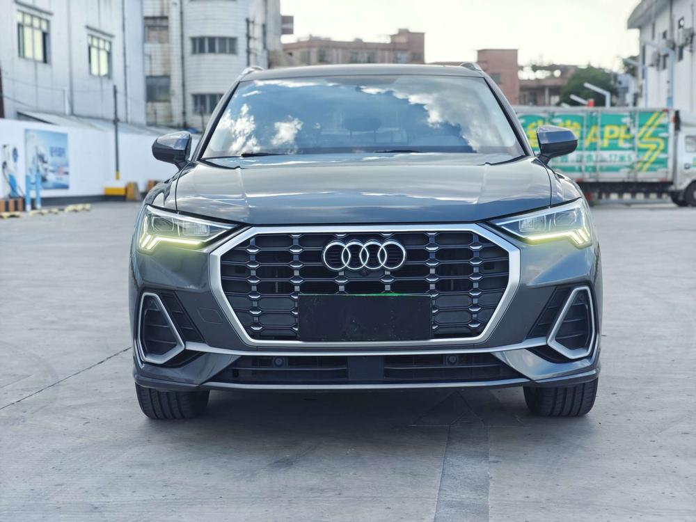 Audi Audi Q3