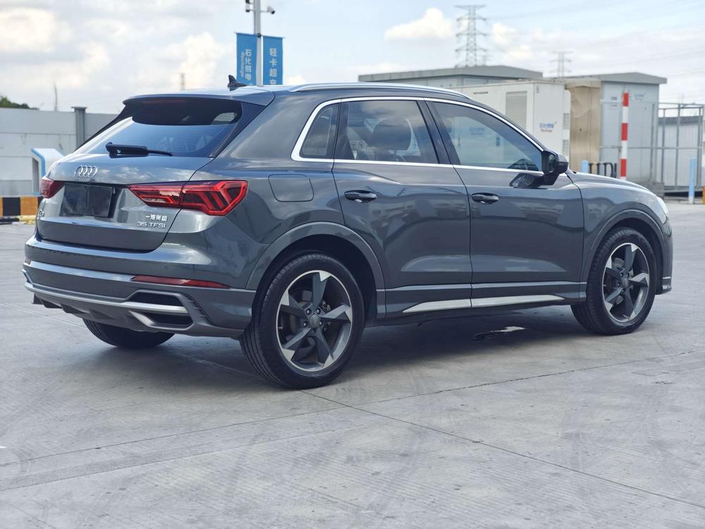 Audi Audi Q3