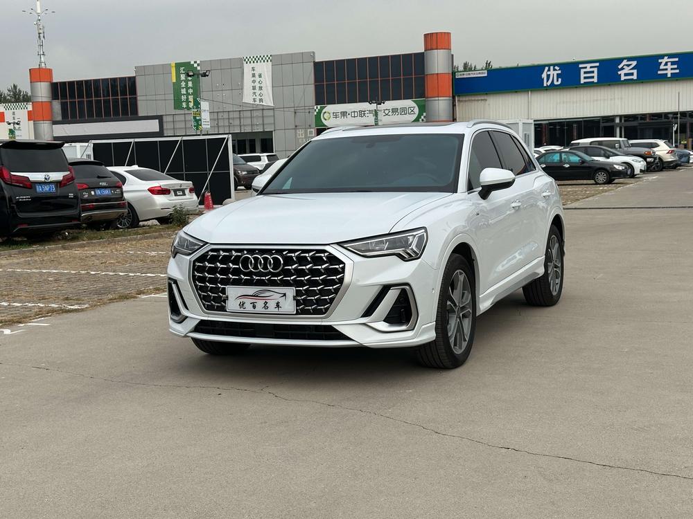 Audi Audi Q3