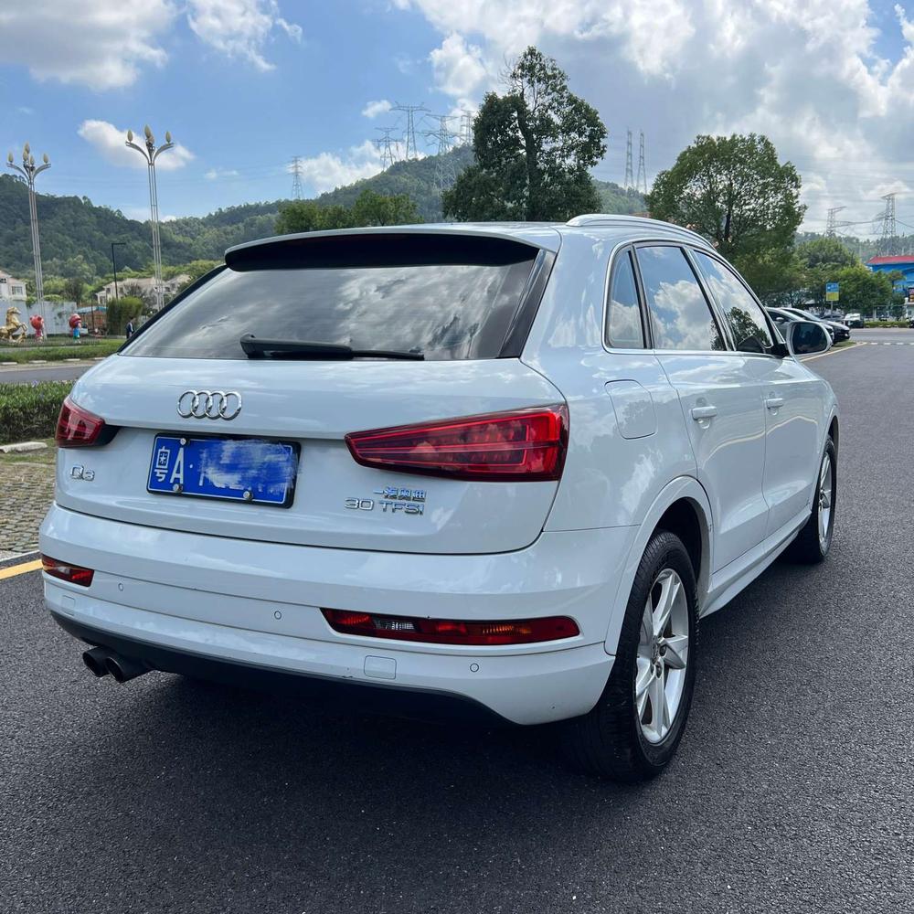 Audi Audi Q3