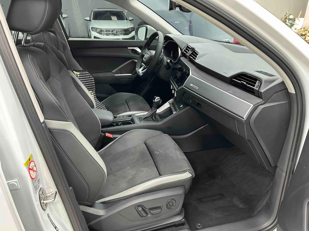 Audi Audi Q3