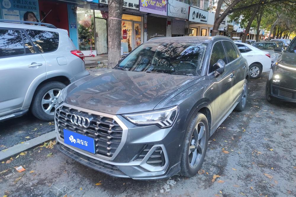Audi Audi Q3