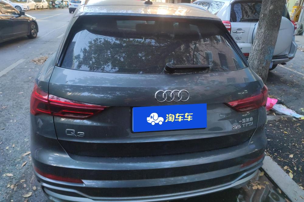 Audi Audi Q3