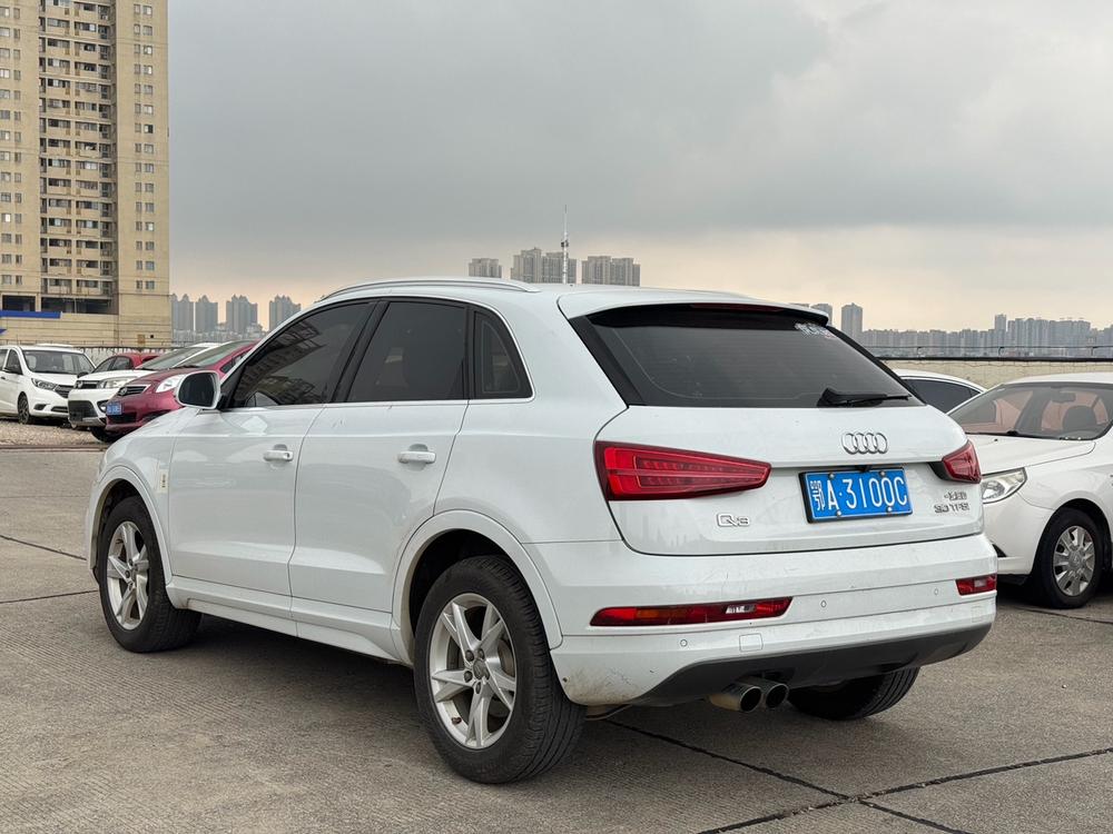 Audi Audi Q3