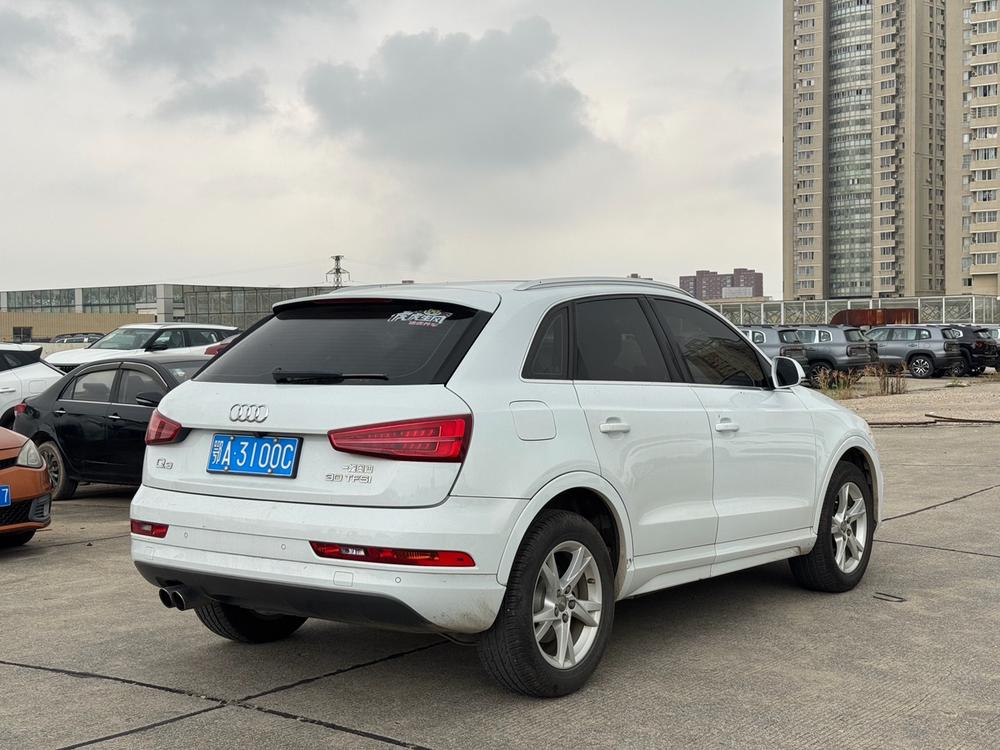 Audi Audi Q3