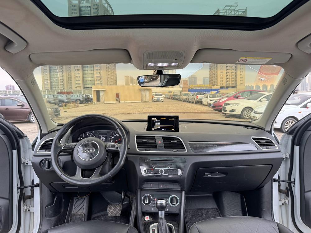 Audi Audi Q3