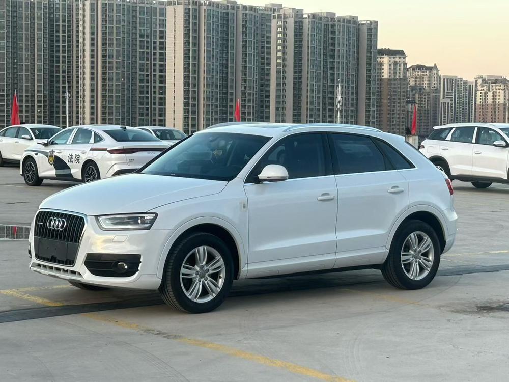 Audi Audi Q3