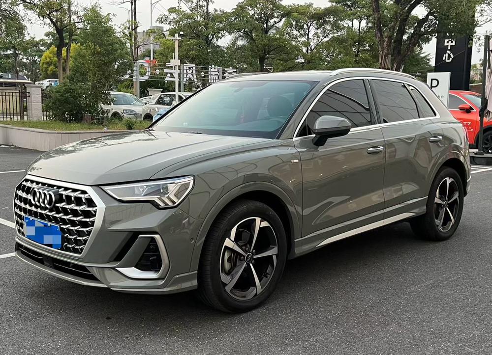 Audi Audi Q3