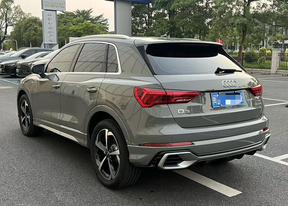 Audi Audi Q3