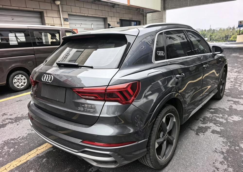 Audi Audi Q3