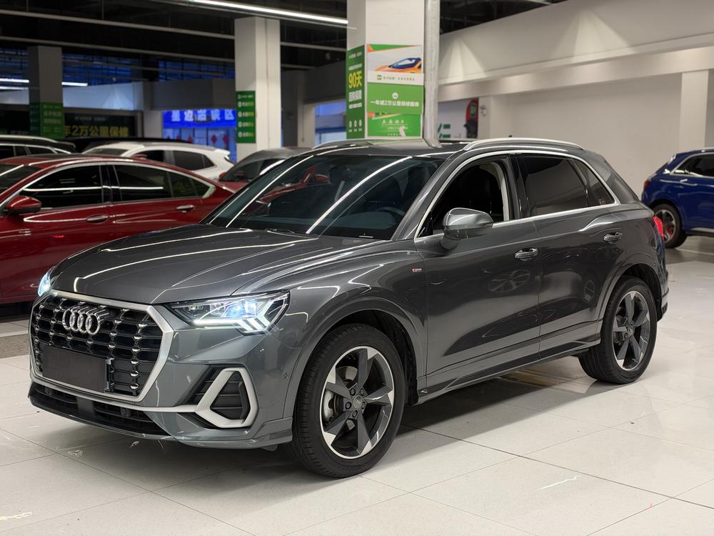 Audi Audi Q3