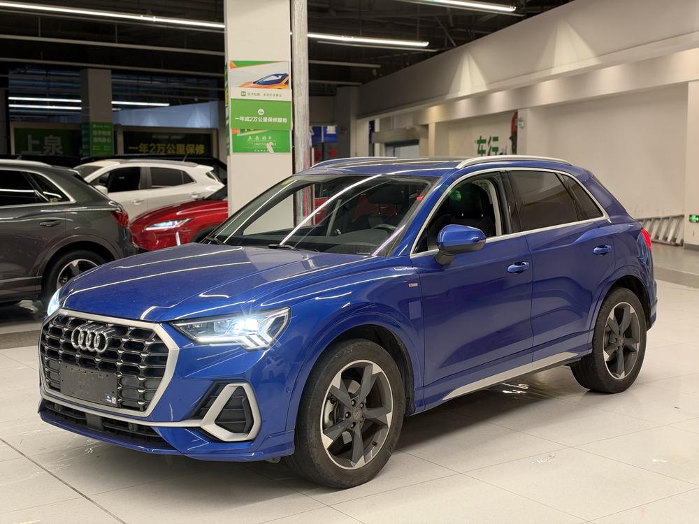Audi Audi Q3