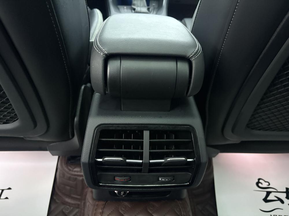 Audi Audi Q3