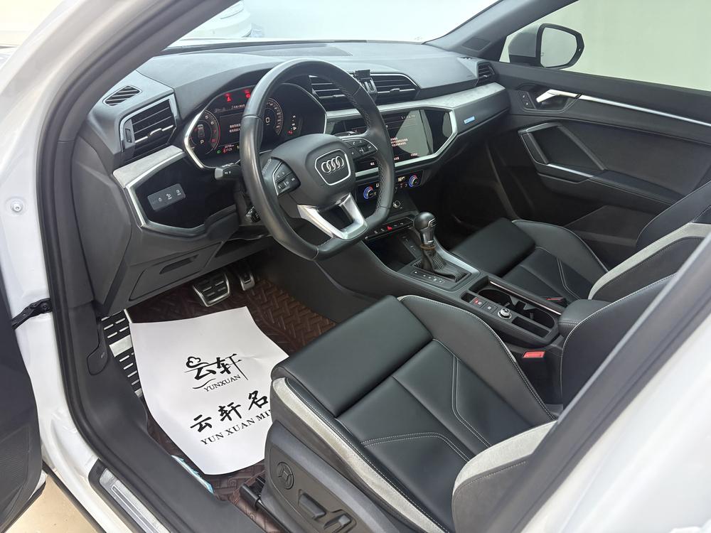 Audi Audi Q3