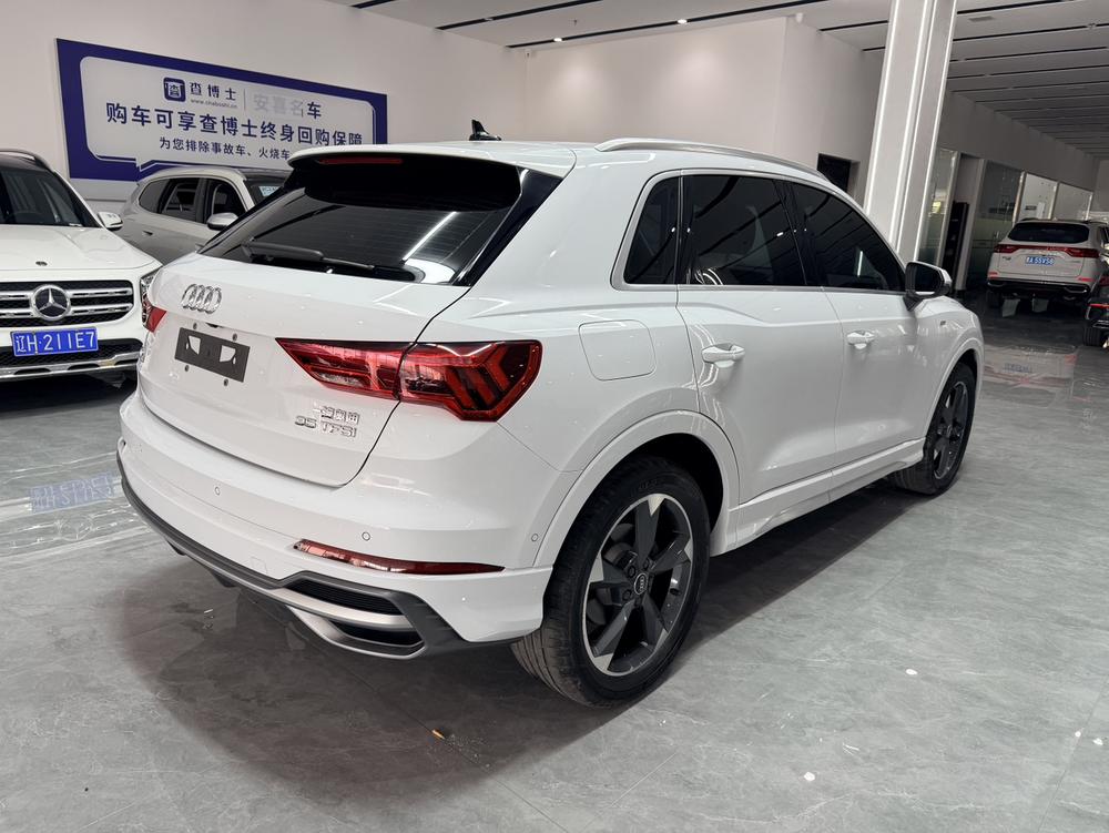 Audi Audi Q3