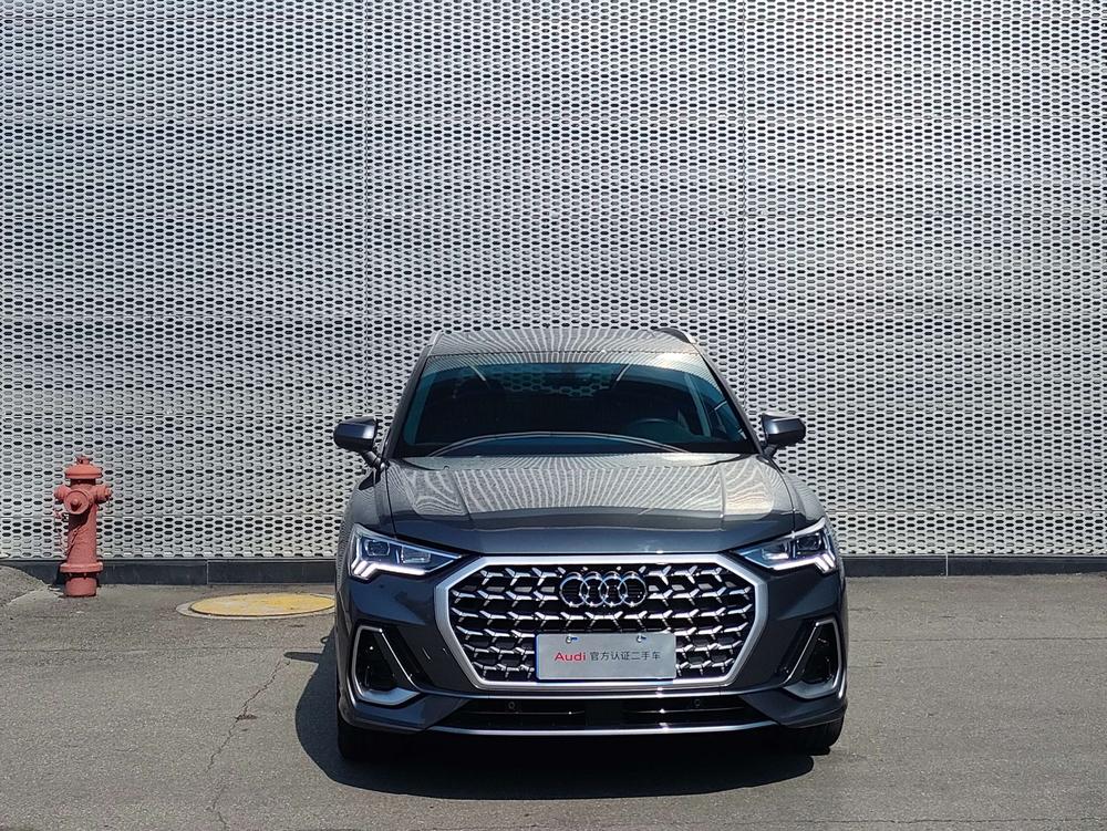 Audi Audi Q3