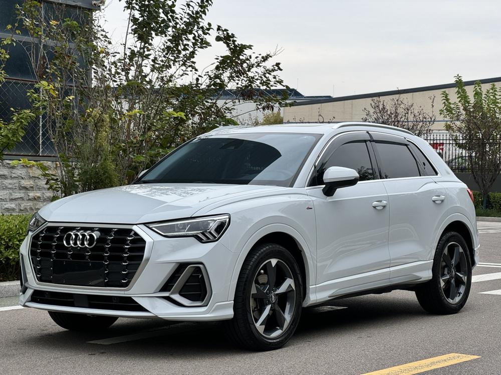Audi Audi Q3