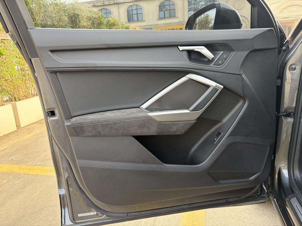 Audi Audi Q3