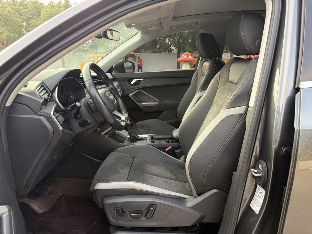 Audi Audi Q3