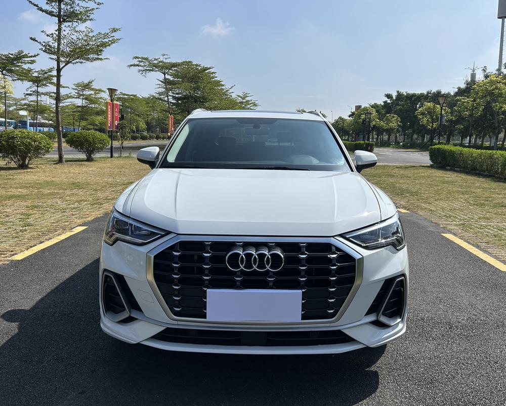 Audi Audi Q3