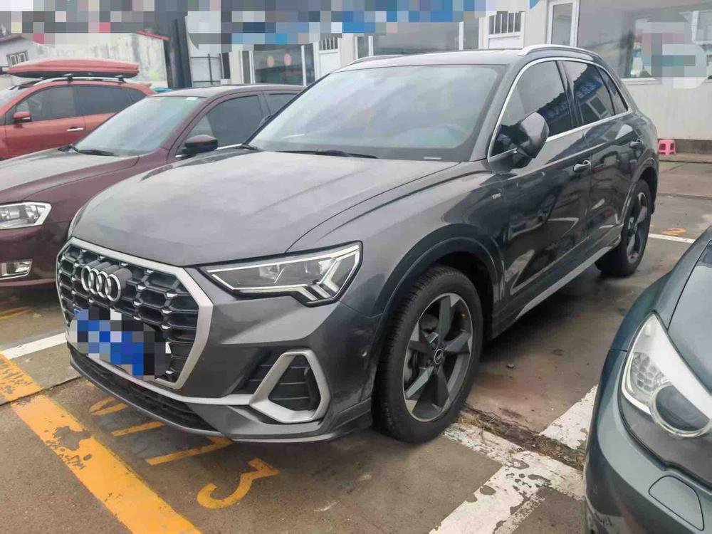 Audi Audi Q3