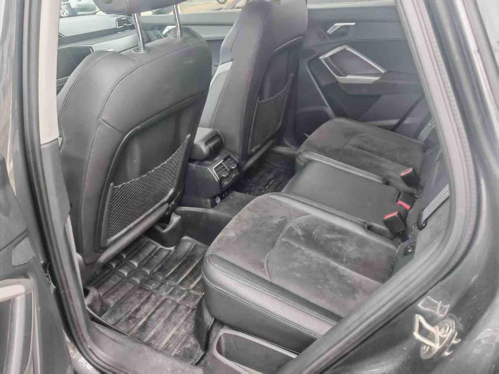 Audi Audi Q3