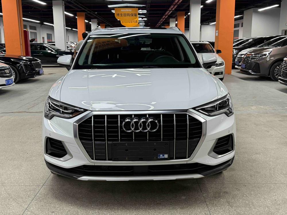 Audi Audi Q3