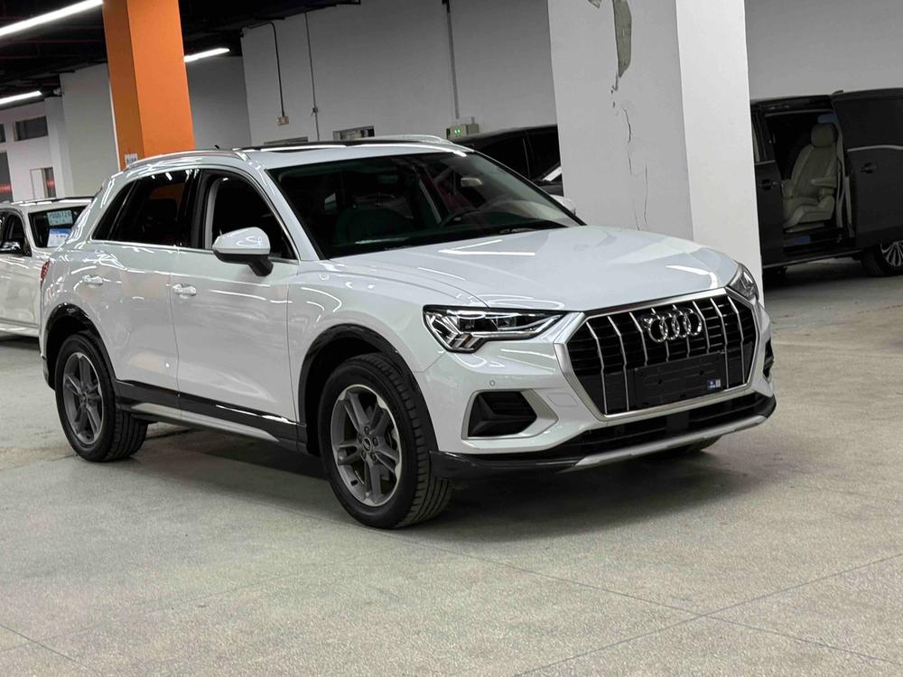 Audi Audi Q3