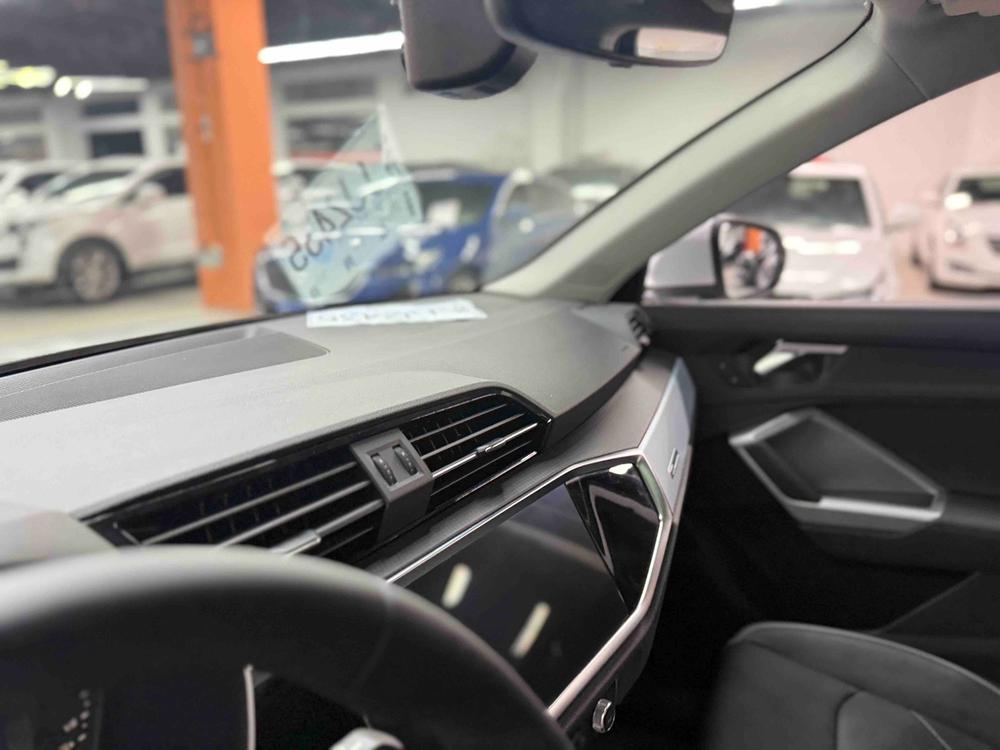 Audi Audi Q3