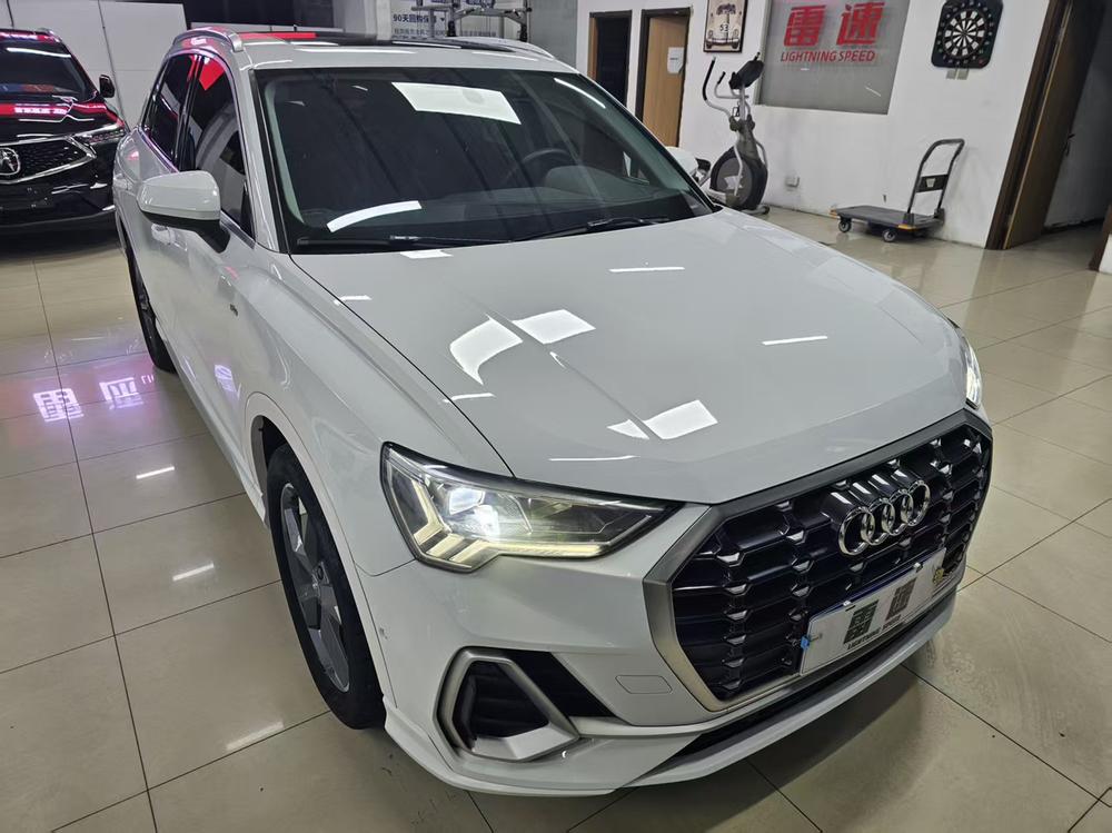 Audi Audi Q3