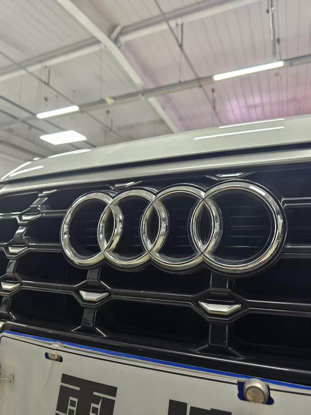 Audi Audi Q3
