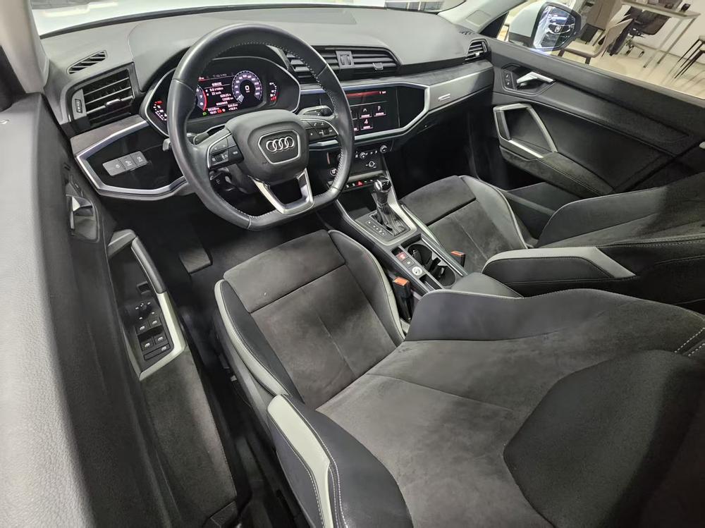Audi Audi Q3