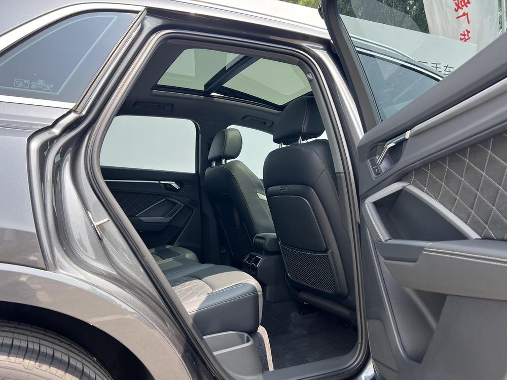 Audi Audi Q3