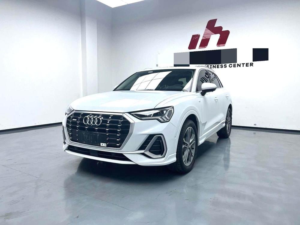Audi Audi Q3