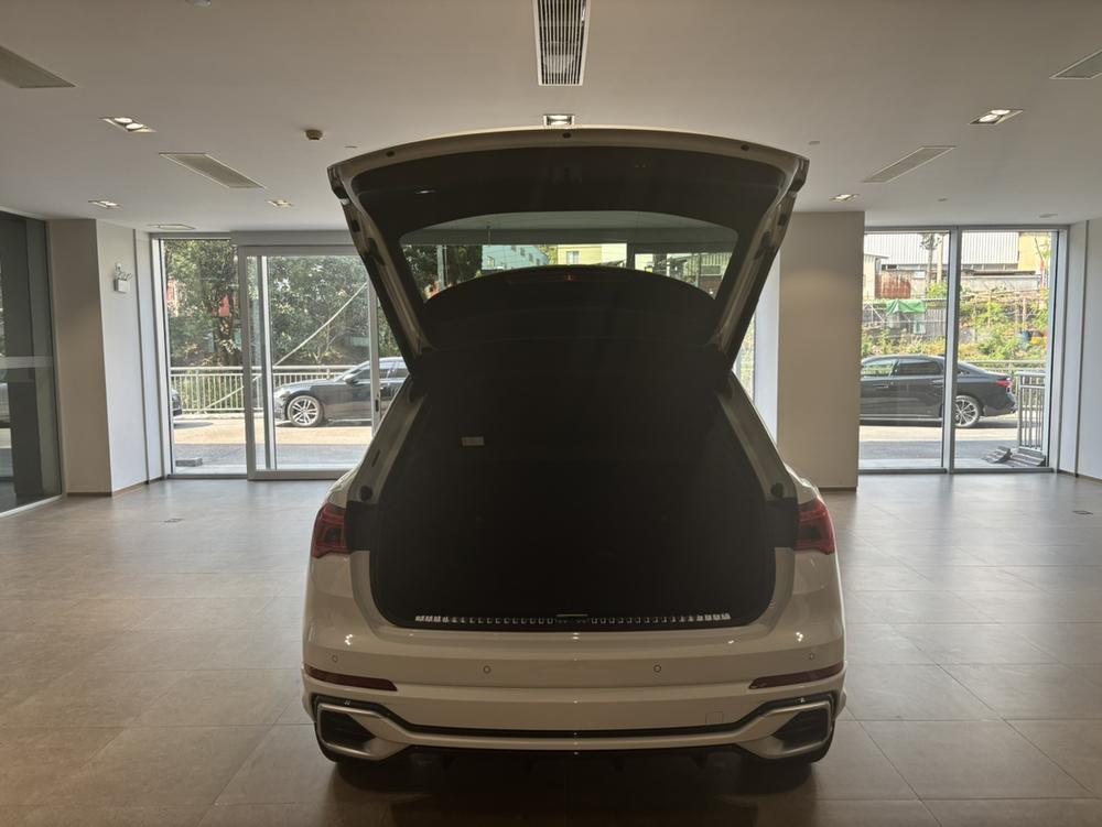 Audi Audi Q3