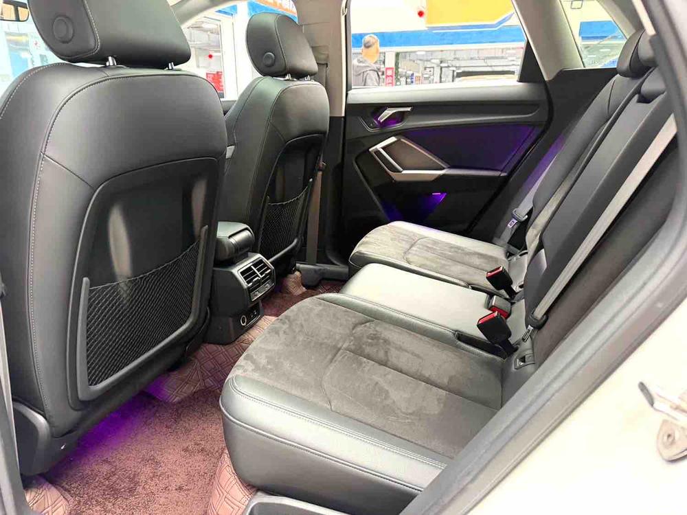 Audi Audi Q3