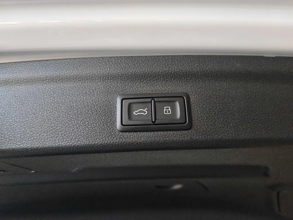 Audi Audi Q3