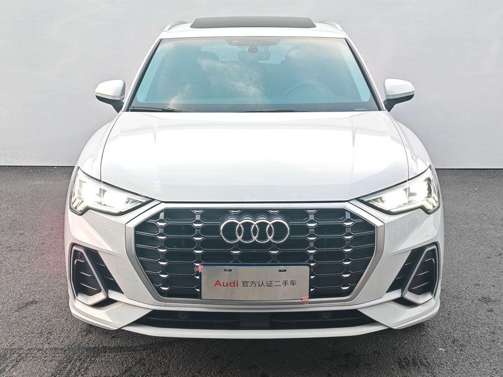 Audi Audi Q3