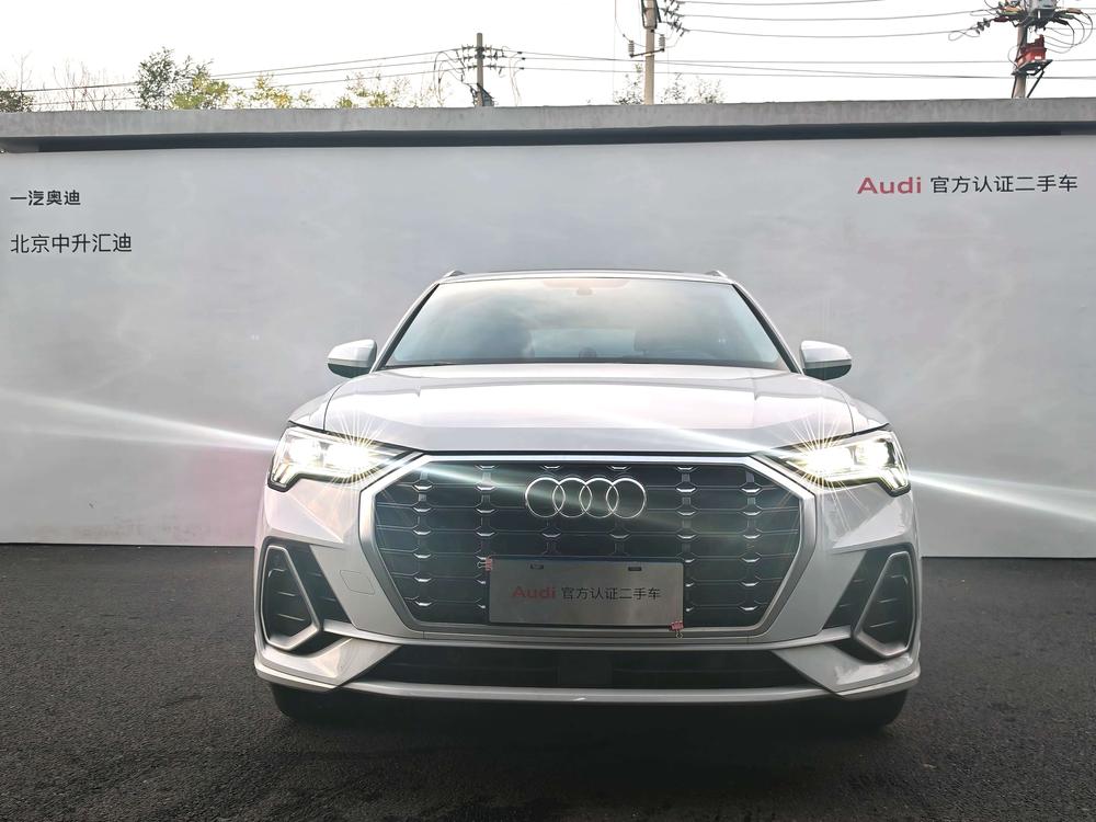 Audi Audi Q3