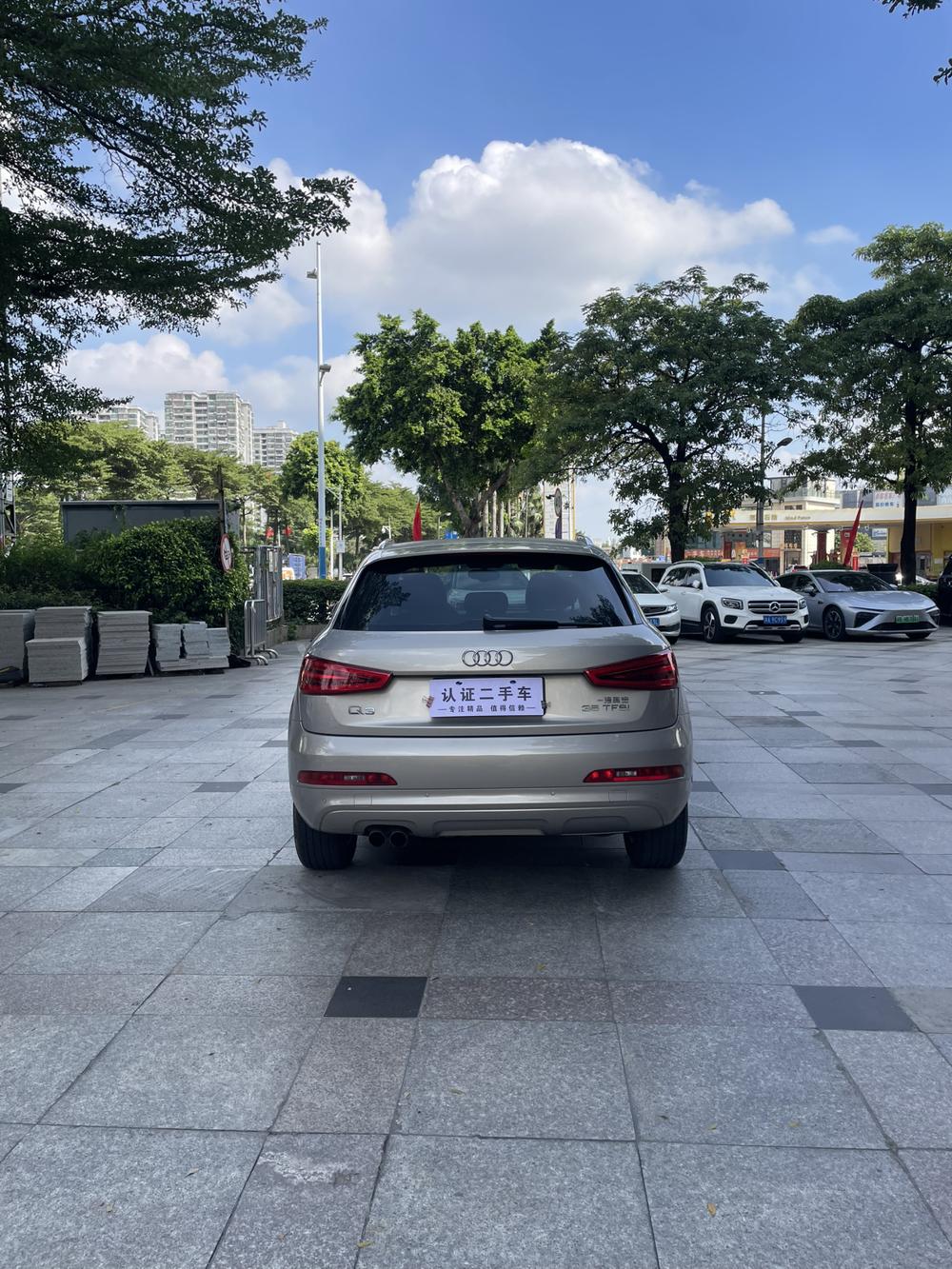 Audi Audi Q3