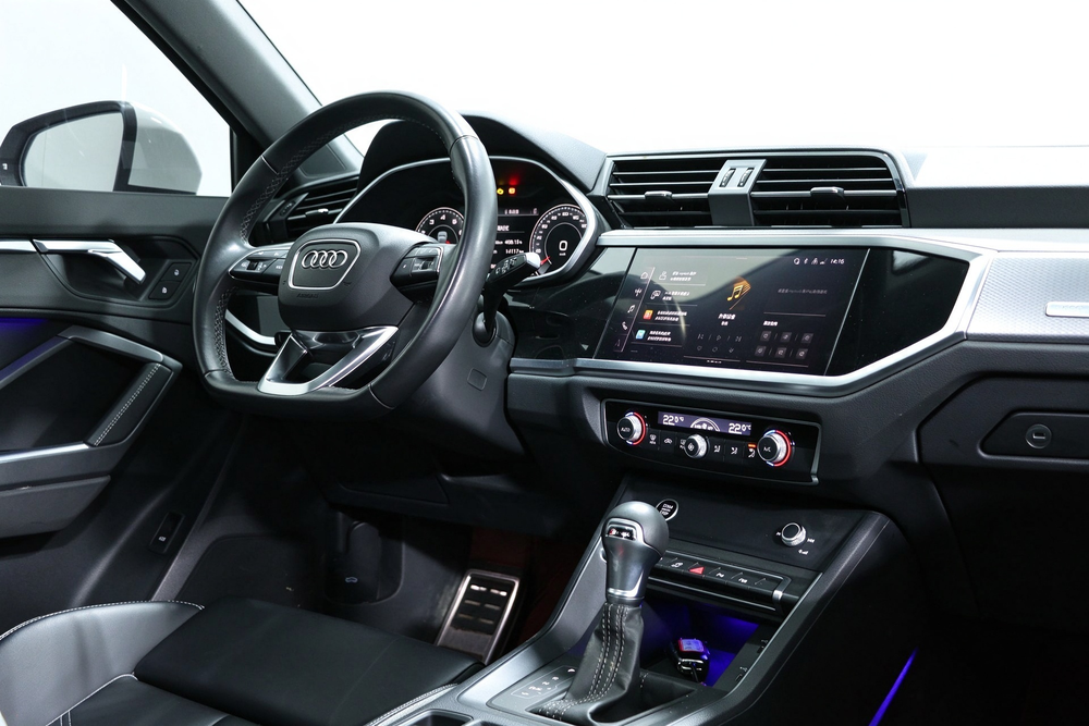 Audi Audi Q3