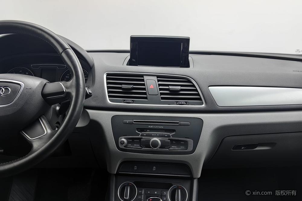 Audi Audi Q3