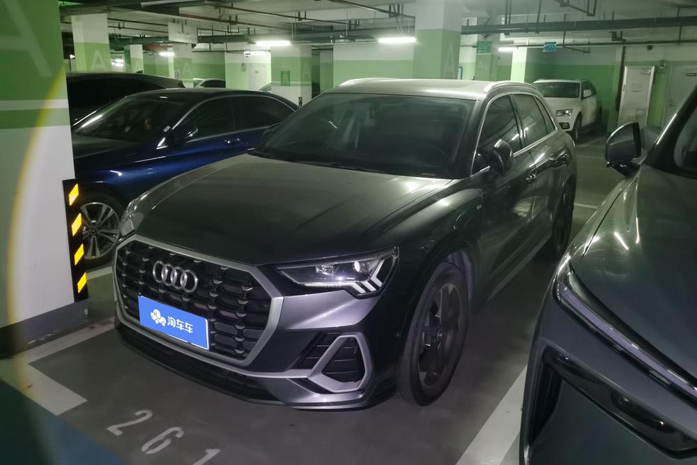 Audi Audi Q3