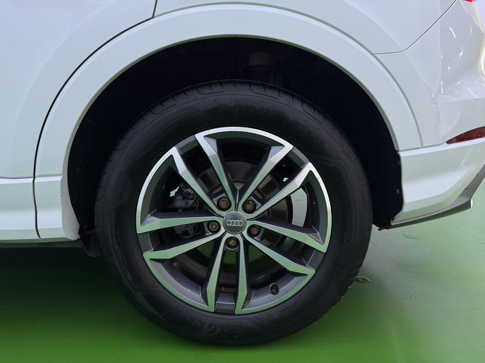 Audi Audi Q3